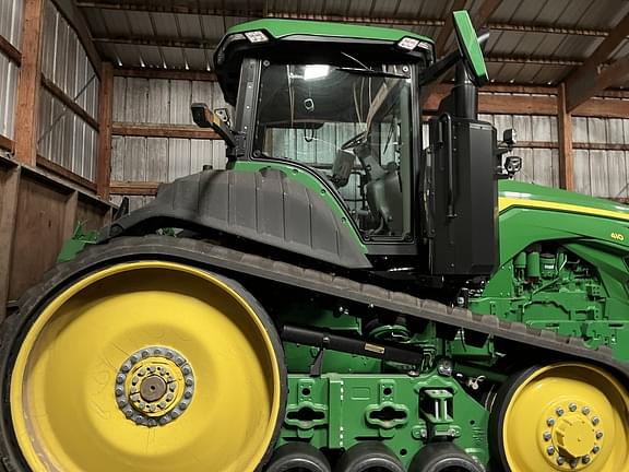 Image of John Deere 8RT 410 equipment image 1