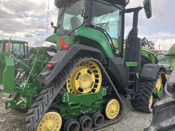 2022 John Deere 8RX 340 Equipment Image0