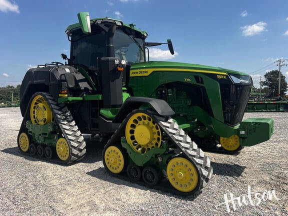 2022 John Deere 8RX 370 Equipment Image0