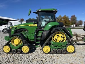 2022 John Deere 8RX 370 Image