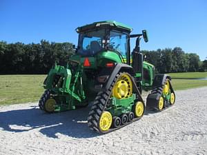 2022 John Deere 8RX 370 Image