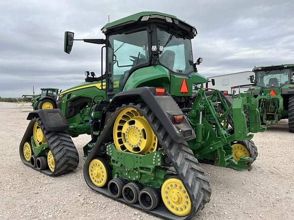 Image of John Deere 8RX 370 equipment image 2