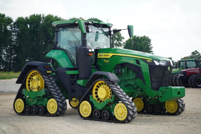 Image of John Deere 8RX 370 equipment image 2