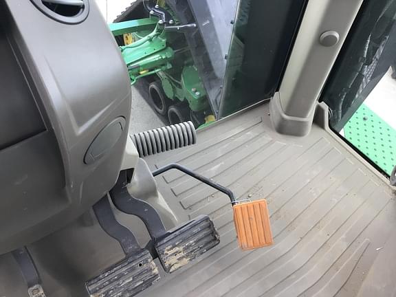 Image of John Deere 8RX 410 equipment image 3