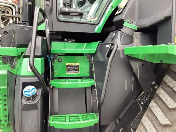 Image of John Deere 8RX 410 equipment image 4