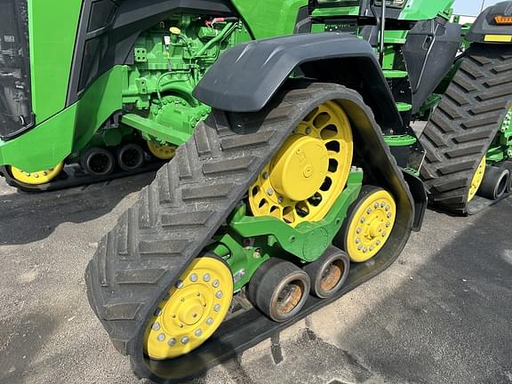 Image of John Deere 8RX 410 equipment image 2
