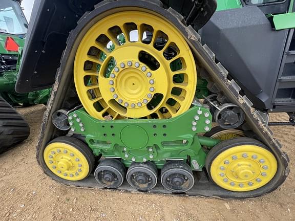 Image of John Deere 8RX 410 equipment image 3