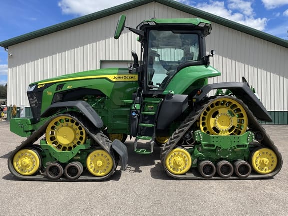2022 John Deere 8RX 410 Equipment Image0