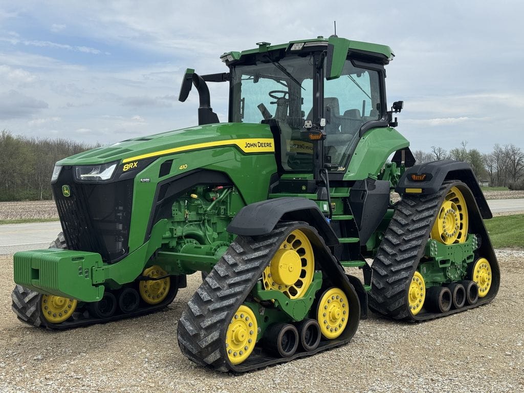 2022 John Deere 8RX 410 Equipment Image0