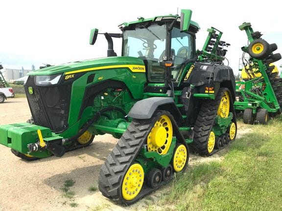 2022 John Deere 8RX 410 Equipment Image0