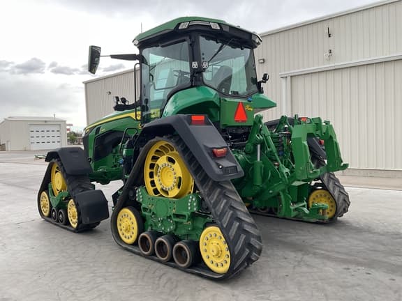 Image of John Deere 8RX 410 equipment image 2