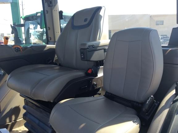 Image of John Deere 8RX 410 equipment image 4
