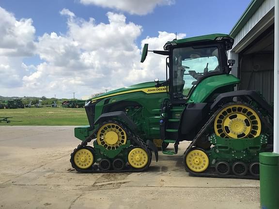 Image of John Deere 8RX 410 equipment image 4