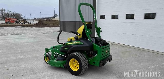 Image of John Deere Z920M equipment image 2