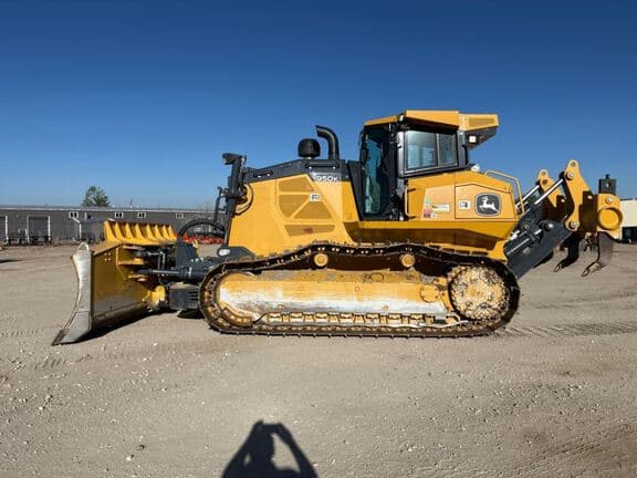 Image of John Deere 950K LGP equipment image 2