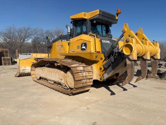 Image of John Deere 950K LGP equipment image 2