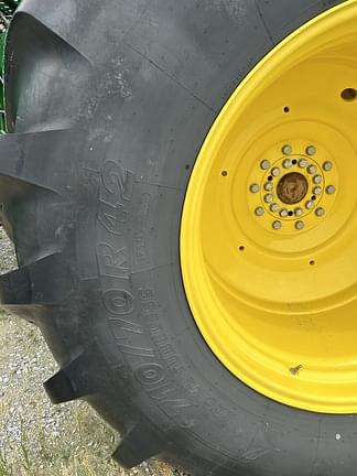 Image of John Deere 9520R equipment image 4