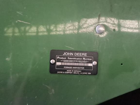 Image of John Deere 9700 equipment image 4