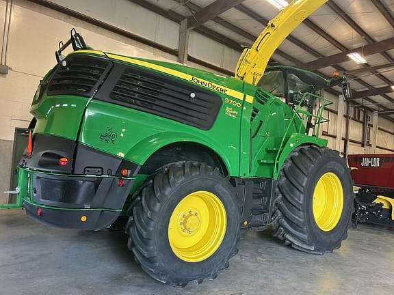 Image of John Deere 9700 equipment image 3