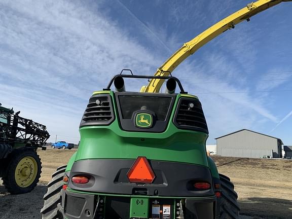 Image of John Deere 9700 equipment image 3