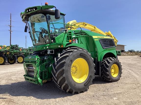 Image of John Deere 9800 equipment image 2