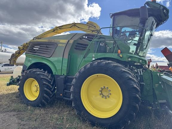 Image of John Deere 9800 equipment image 1