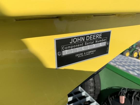 Image of John Deere 9800 equipment image 2