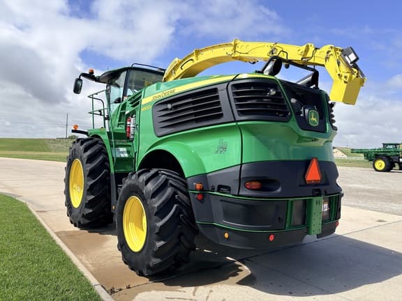 Image of John Deere 9800i equipment image 3