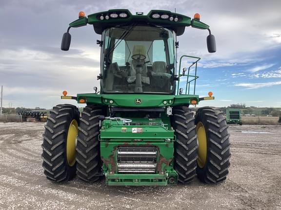 Image of John Deere 9800i equipment image 1