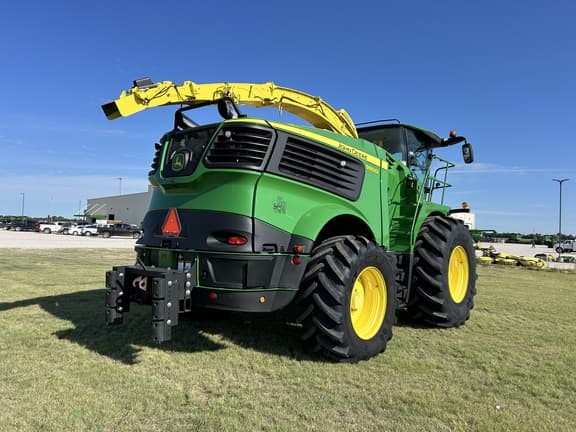 Image of John Deere 9800i equipment image 2