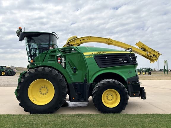 Image of John Deere 9800 equipment image 4
