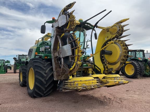 Image of John Deere 9800i equipment image 1