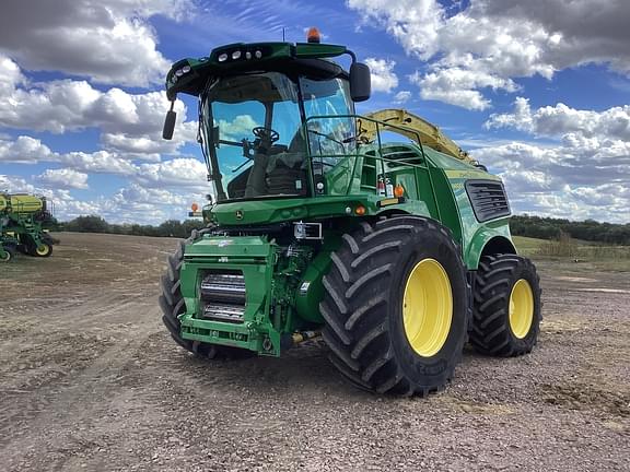 Image of John Deere 9800 equipment image 2