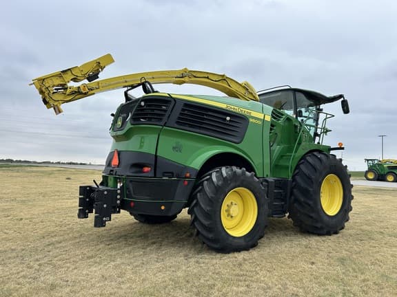 Image of John Deere 9800i equipment image 2