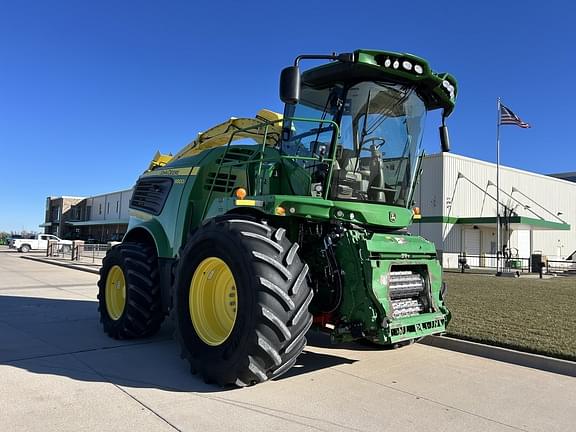 Image of John Deere 9800 equipment image 2