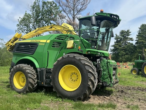 2022 John Deere 9900 Equipment Image0