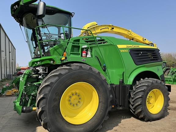 Image of John Deere 9900i equipment image 1