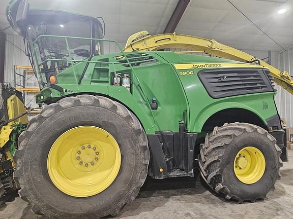 Image of John Deere 9900i equipment image 1