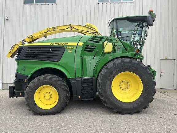 Image of John Deere 9900 equipment image 1