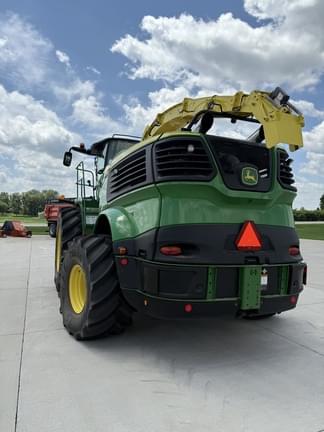 Image of John Deere 9900i equipment image 3