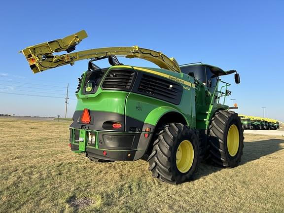 Image of John Deere 9900 equipment image 2