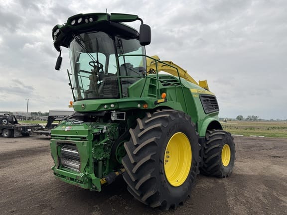 2022 John Deere 9900i Equipment Image0