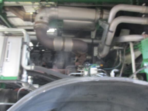 Image of John Deere 9900i equipment image 4