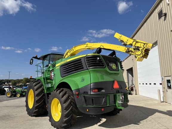 Image of John Deere 9900 equipment image 1