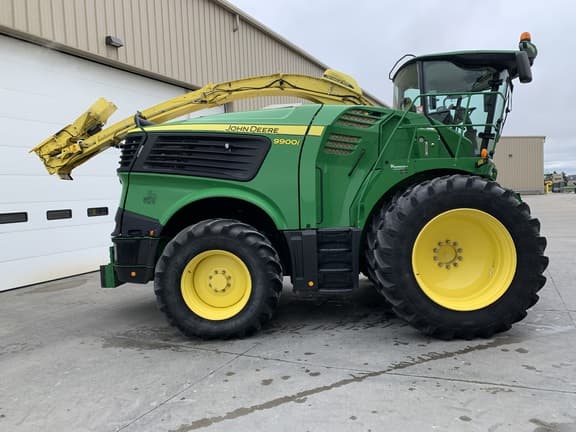 Image of John Deere 9900 equipment image 1