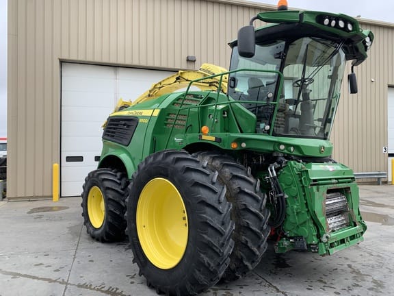 2022 John Deere 9900 Equipment Image0