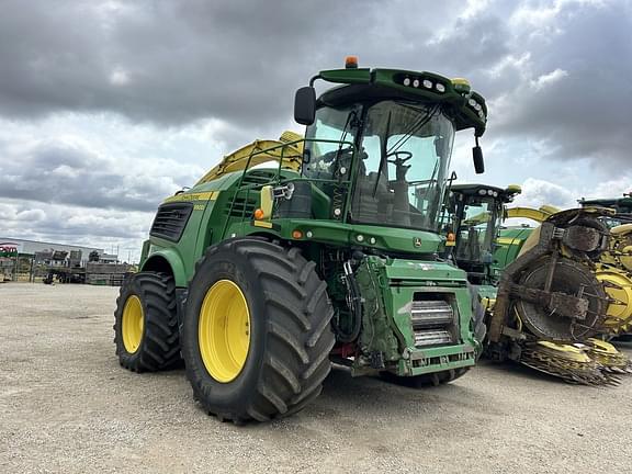 Image of John Deere 9900 equipment image 1