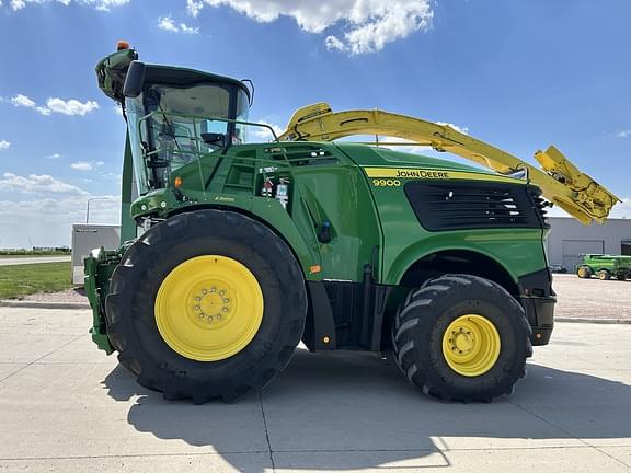 Image of John Deere 9900 equipment image 1