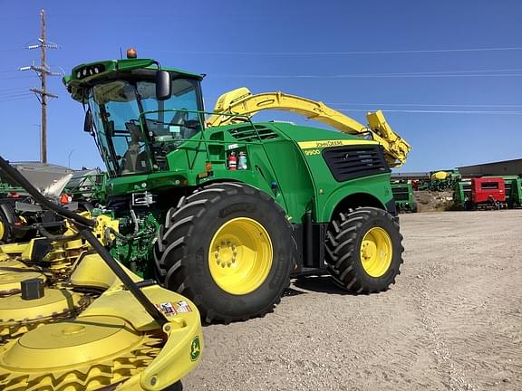 Image of John Deere 9900 Primary image