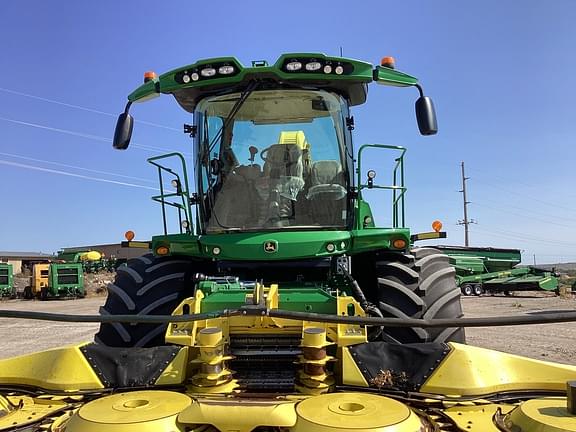 Image of John Deere 9900 equipment image 1